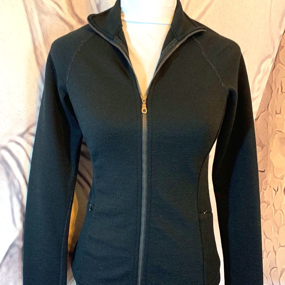 Ibex warm up jacket size small black